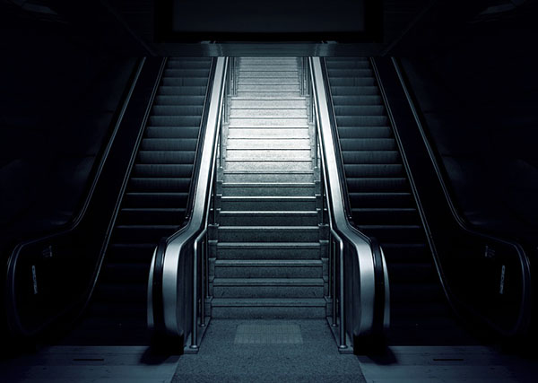 escalator-769790_960_720.jpg
